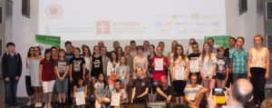 Die Gewinnerklassen des Nichtraucherwettbewerbs „Be Smart – Don’t Start“ stehen fest Die Preisträger im Be Smart-Wettbewerbsjahr 2017/18©SLfG